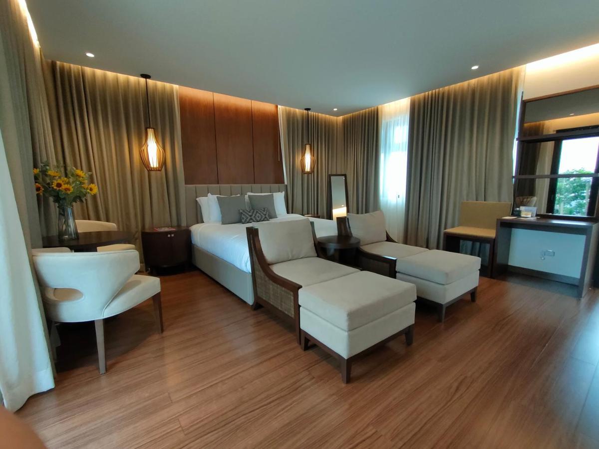 Girasol Tagaytay Bed & Breakfast Tagaytay City Exterior photo
